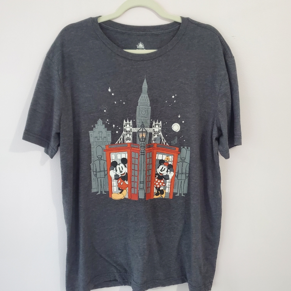 Disney Epcot UK Men's Gray Graphic T-Shirt Mickey & Minnie Design SZ L Travel